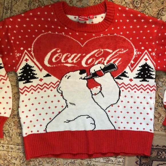 COCA COLA Size XS Snow Polarbear Sweater Cozy ChristmasTree Coke Drinking $69NEW - Picture 10 of 16